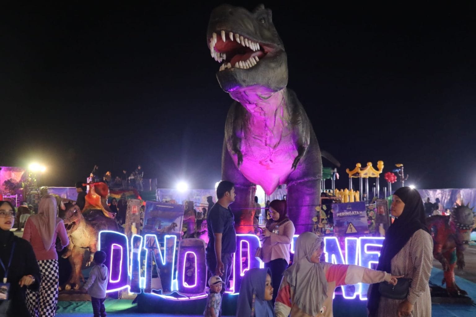 Funderland dan Pasar Malam hadir di Malili, Geliatkan Ekonomi UMKM